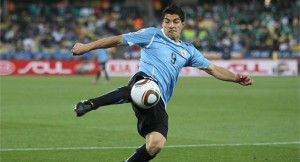Luis Suarez now in doubt for World Cup after arthroscopic knee surgery